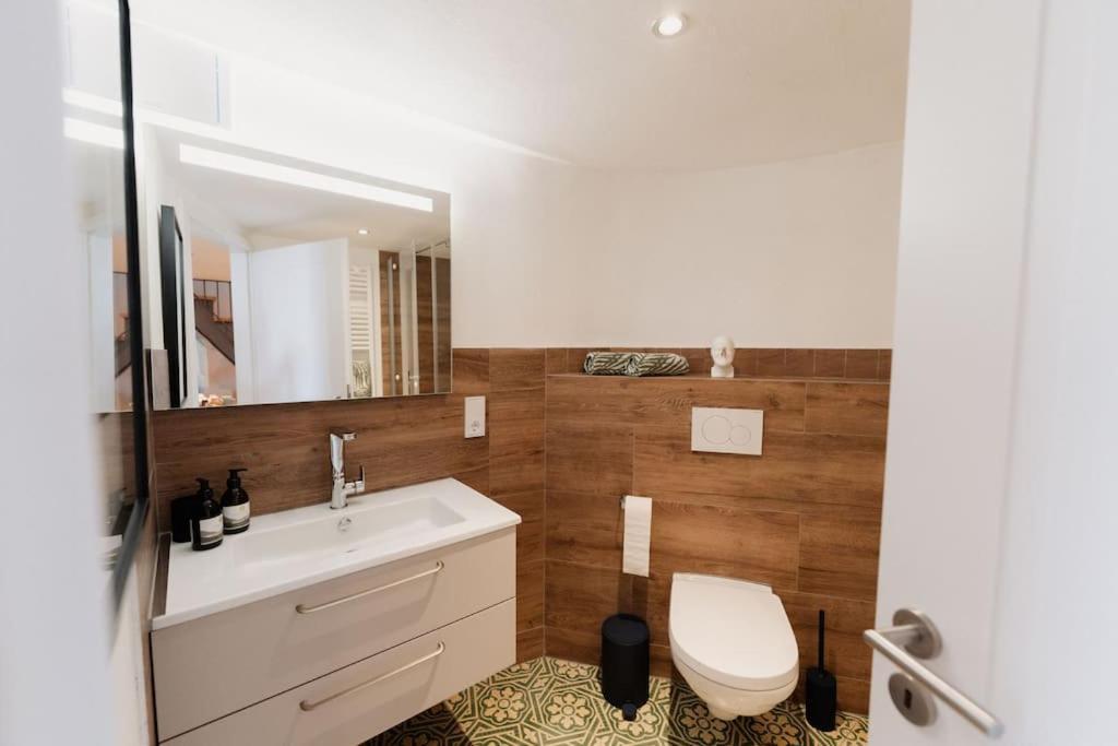 Апартаменти Modernes Tiny House Mit Sonnenterrasse Едіґер-Еллер Екстер'єр фото
